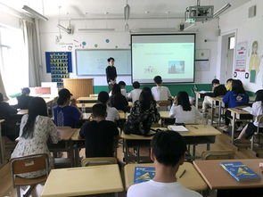 大學(xué)生創(chuàng)新創(chuàng)業(yè)主題班會(huì)策劃