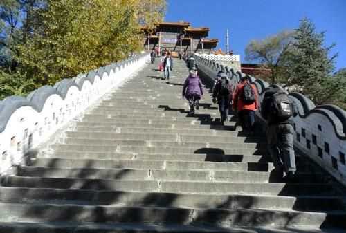 五臺(tái)山在哪個(gè)省，武當(dāng)山、泰山、華山、五臺(tái)山、西湖、青海湖分布在哪個(gè)??？圖7