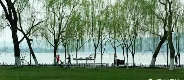西湖十景介紹，西湖十景名稱有什么含義和來(lái)歷？雙峰插云為什么看不到了？圖7