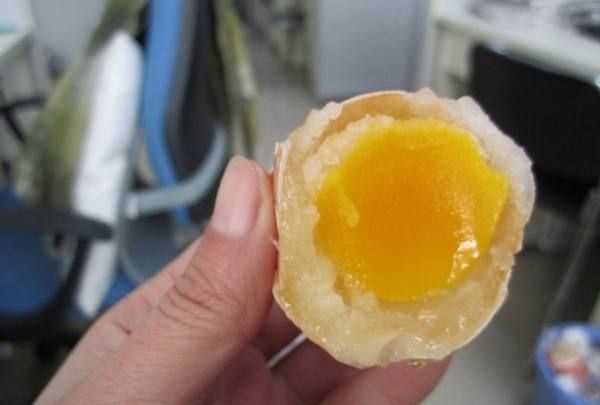 為什么美國(guó)的雞蛋是白色的,飼料的顏色有所不同嗎圖4