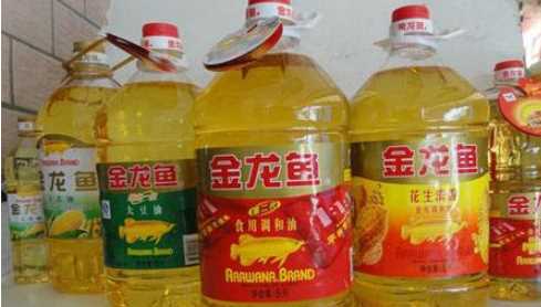 食用油開封后可以放多久,瓶裝食用油保質(zhì)期是多久圖1