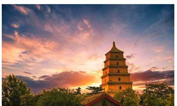 大雁塔位于我國哪個城市,大雁塔是哪個城市的建筑圖2