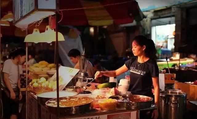 夜市最早出現(xiàn)在，南寧哪里夜市最熱鬧？圖3