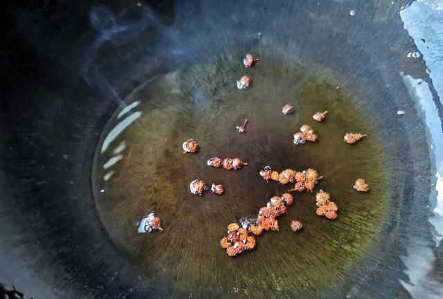 炒包菜絲怎么做好吃，口感極佳的清炒包菜絲怎么做好吃又簡單？圖11