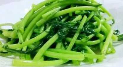 茼蒿怎么做好吃,茼蒿簡單好吃的做法圖3