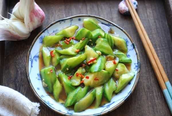 炒絲瓜怎么炒好吃,怎么炒絲瓜好吃又簡(jiǎn)單竅門(mén)圖5