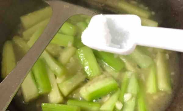 炒絲瓜怎么炒好吃,怎么炒絲瓜好吃又簡(jiǎn)單竅門(mén)圖16