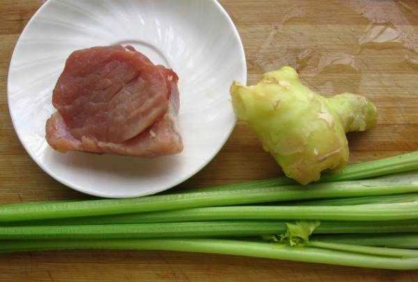 西芹炒多久才算熟,西芹煮多長時(shí)間能熟圖12