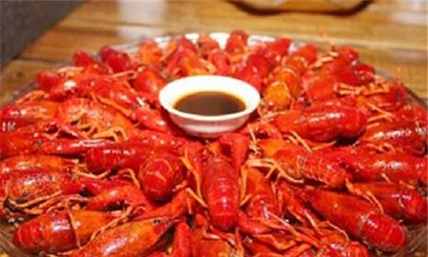 小龍蝦煮出來(lái)肉散了是什么原因,為什么做的小龍蝦肉散了圖4