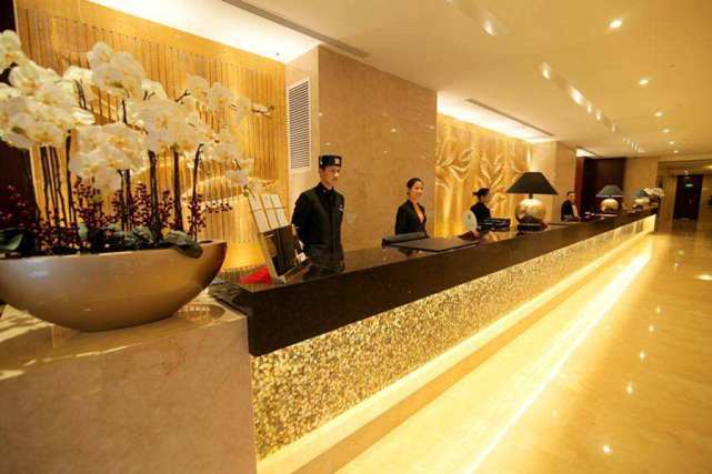 關(guān)于酒店前臺(tái)正能量句子