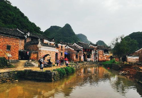 老龍頭景區(qū)內(nèi)的古詩句