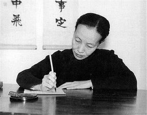 冰心寫的關于青春的詩句