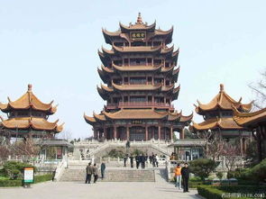 古詩(shī)名勝古跡的詩(shī)句小報(bào),古詩(shī)中的名勝古跡的詩(shī)句,關(guān)于古詩(shī)中的名勝古跡的詩(shī)句有哪些