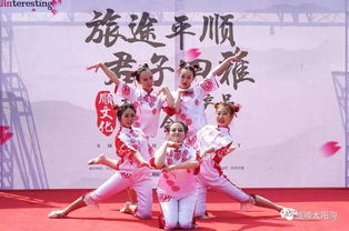 描寫浪漫愛情的關(guān)于月的詩句