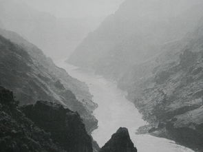 關于巧渡金沙江的詩句