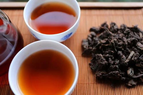 黑茶的古詩句
