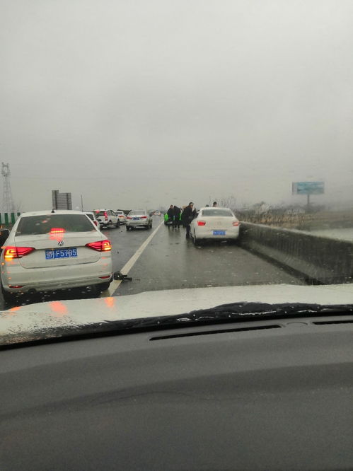高速開車注意事項(xiàng),雨天開車注意事項(xiàng),新手開車注意事項(xiàng)