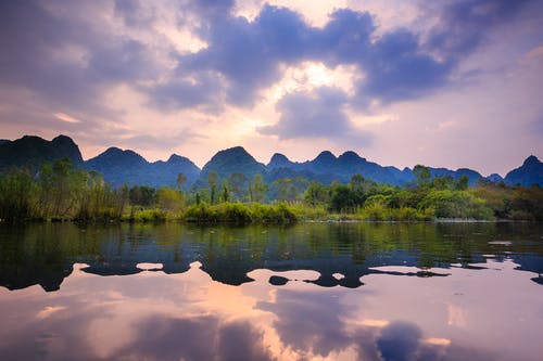 寫(xiě)給舍友簡(jiǎn)短暖心的話友情最暖心的句子