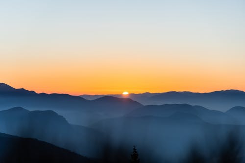 連載中圣堂戰(zhàn)神小說蘇辰龍小涵全文閱讀