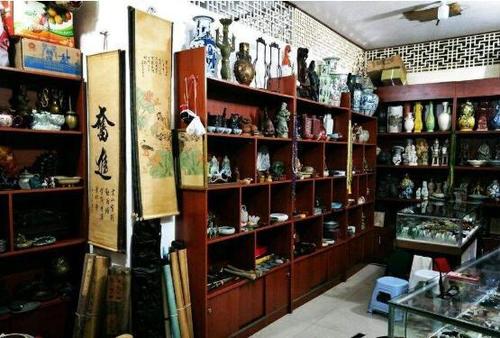 國內(nèi)各地古玩城大量倒閉，罪魁禍?zhǔn)椎降资歉叻孔膺€是古玩電商？