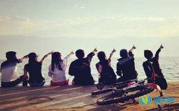 友誼如花,清香漫灑