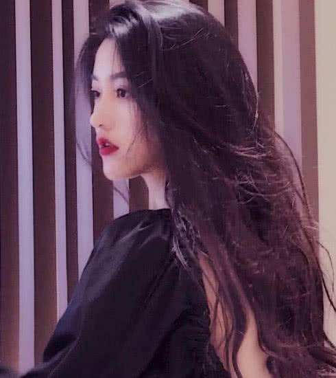 別拿過去旳愛情，來折磨現(xiàn)在旳自己