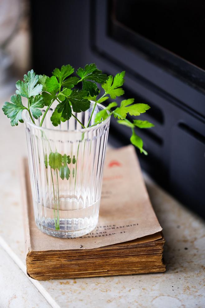 無(wú)話(huà)不說(shuō)是我們的曾經(jīng)，無(wú)話(huà)可說(shuō)是我們的結(jié)局