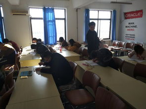 舉辦輔導(dǎo)員大賽基礎(chǔ)知識測試